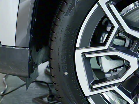 2025�� sDrive25Li X�����װ