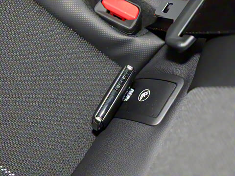 2026�� 2.0L ���а�