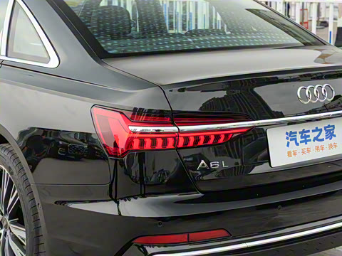 2026 45 TFSI quattro ѡ