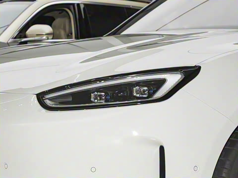 2025�� ����   Ultra ������