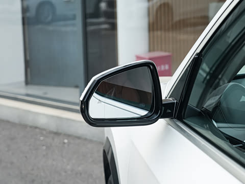 2026�� sDrive25Li X�����װ