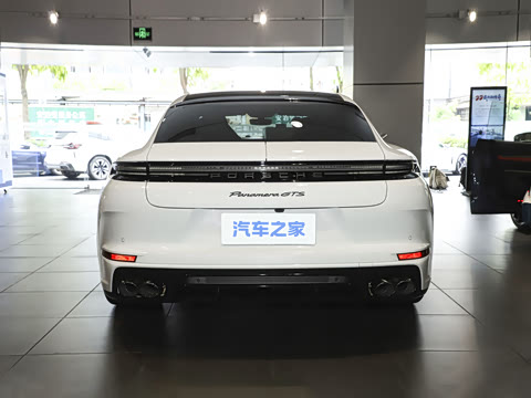 2026�� Panamera GTS 4.0T