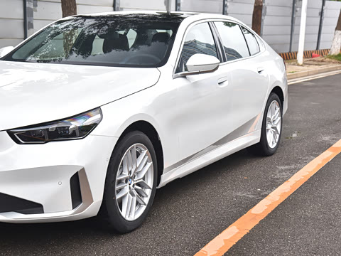 2026�� 525Li ������װ