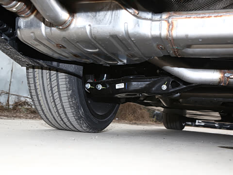 2026�� 2.0T 405 AT������