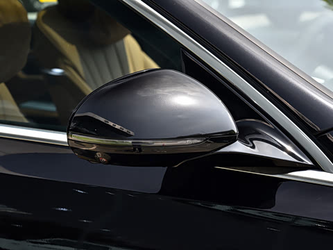 2026�� �Ŀ�� E 300 L ʱ����