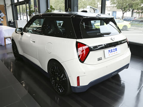 2025�� PAUL SMITH ���ʦ��