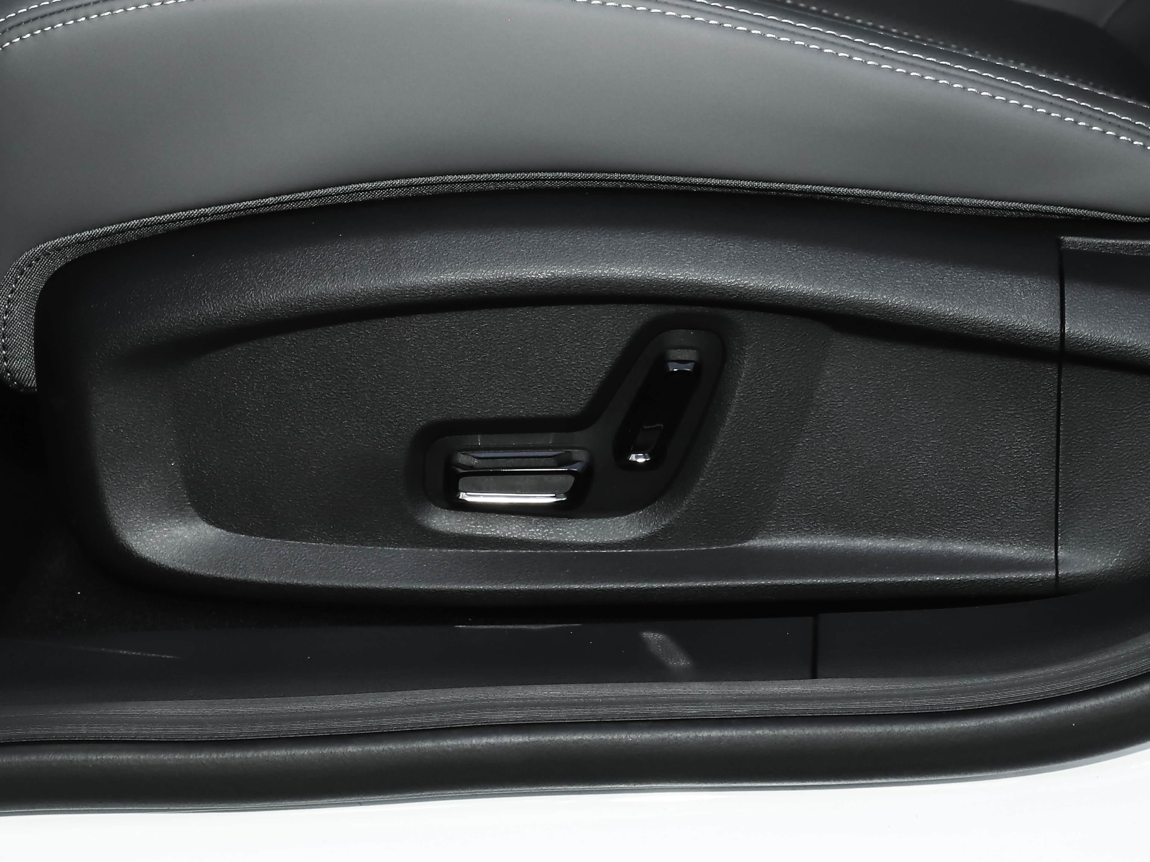 Geely A7 EV, миниатюра 26