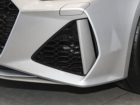 2025��  RS 6 4.0T Avant performance