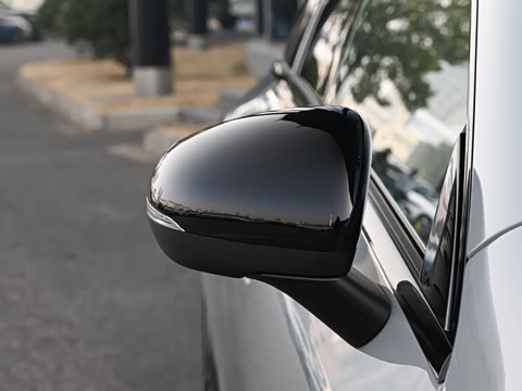 2026��  CLA 260 4MATIC ���ܳ� ��ذ�