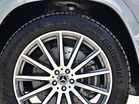 2025�� GLS 450 4MATIC ������