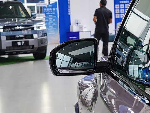 2025�� 501KM ����Ultra��