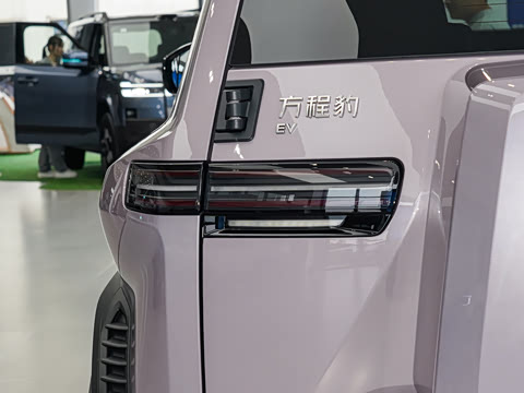 2025�� 501KM ����Ultra��