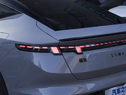 2025�� 240����Ultra H5