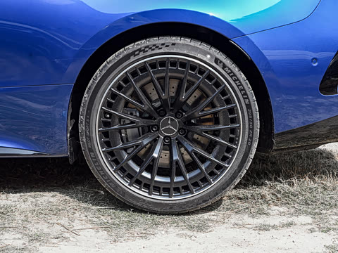 2026�� AMG CLE 53 4MATIC+ ������ܳ�