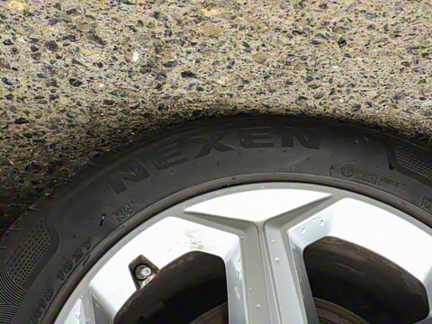 2024�� sDrive20Li X�����װ