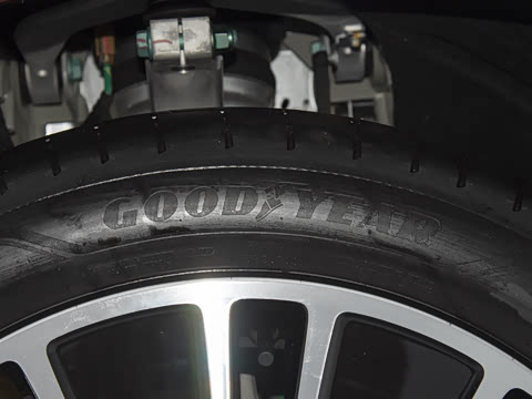 2025�� �콢��