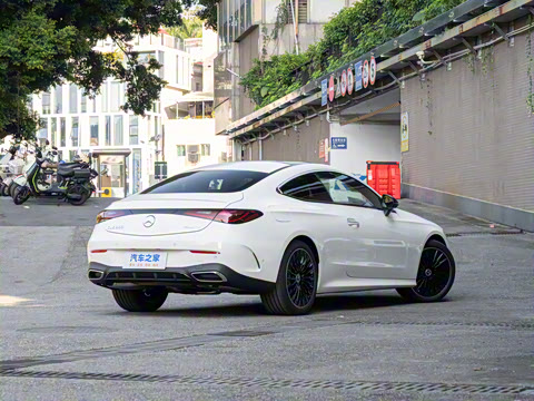 2026�� CLE 300 4MATIC �����ͽ��ܳ�