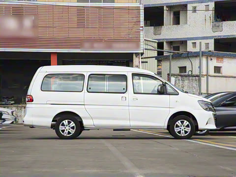 2025�� M5 1.6L ���������� 7��