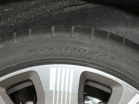 2025�� 102kWh ��ƽ���ر��