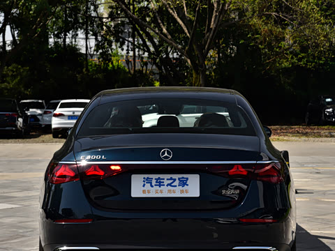 2026�� �Ŀ� E 300 L ������