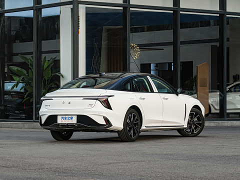 2026�� 2.0T ������