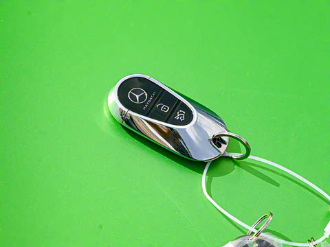 2025�� �Ŀ� S 480 4MATIC