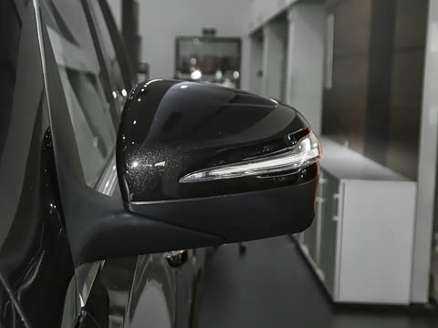 2026�� GLS 450 4MATIC �����