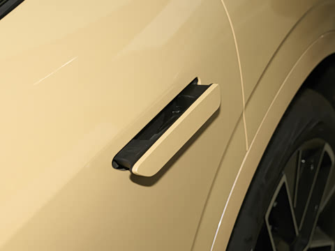 2025�� �Ŀ� Max ���̰�