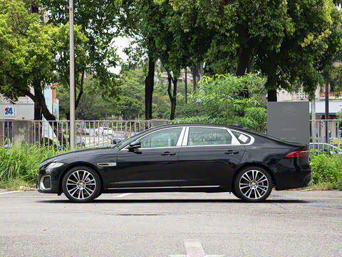 2025�� 2.0T P250 ��������������