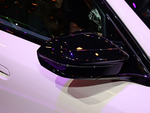 2025�� M50 xDrive