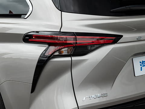 2027�� 2.5L ˫����������