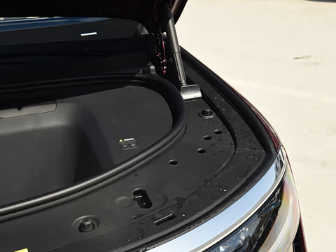 2025�� ���� Max+ ������������ 