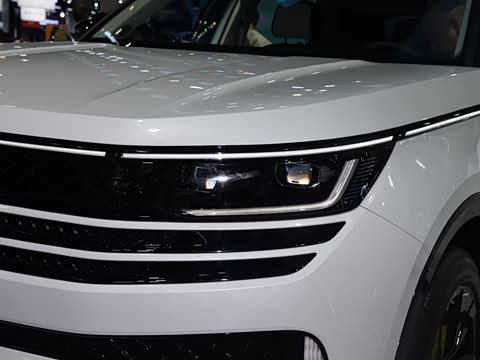 2025�� 380TSI ����R-LineѲ�� ������