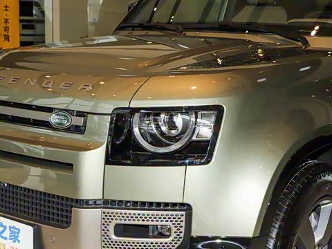 2025�� 90 3.0T P400 X-Dynamic HSE