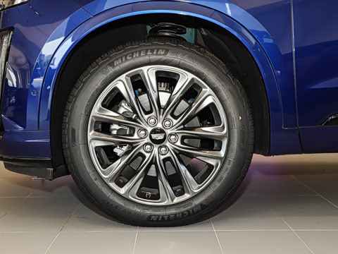 2025�� 2.0T �����������������ڱ��