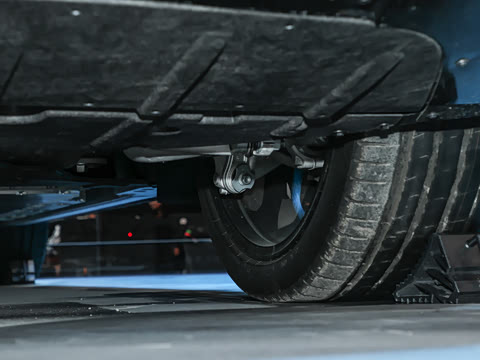 2025�� 102kWh ��ƽ���ر��