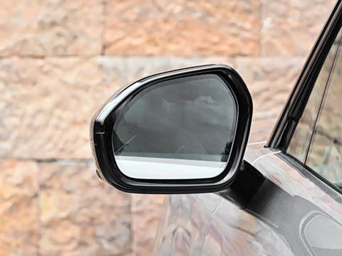 2026�� 102kWh �����е�������