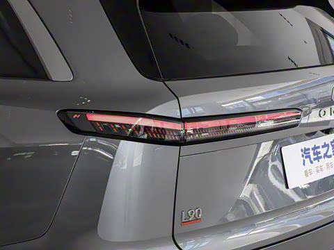 2025�� Ultra ������