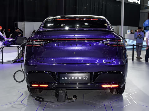 2026�� ���� UItra(896�߼����״