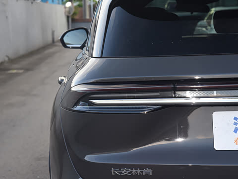 2025�� 2.0T ����������