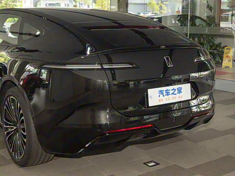 2026�� Max �����