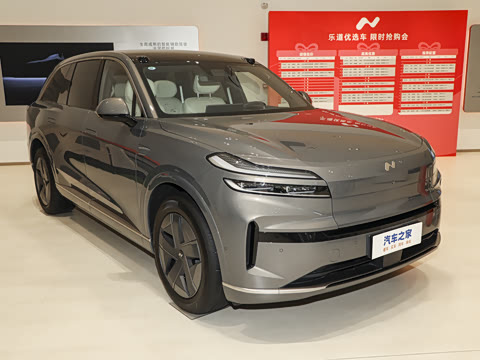 2025�� Pro ������