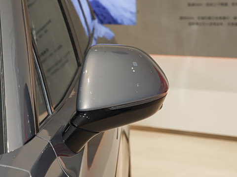 2025�� Pro ������