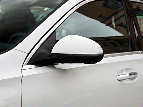 2026�� C 260 L �˶���