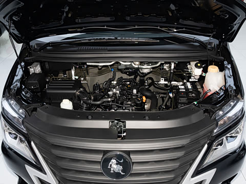 2025�� M5 1.6L ���������� 7��