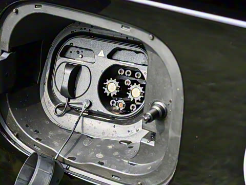 2026�� Խ��ϵ�� 200km ������