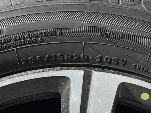 2025�� �Ŀ�  2.0T PHEV ����200��������� 7��