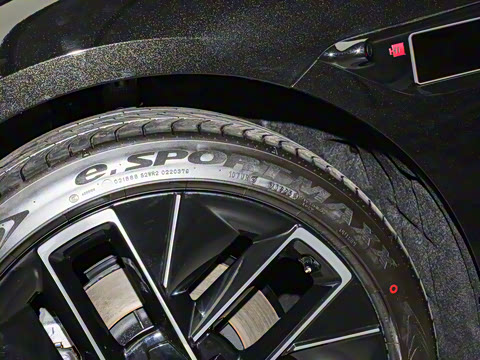 2025�� �Ŀ� Max���̰�