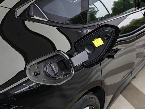 2025�� �Ŀ� Max���̰�