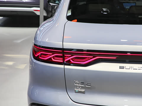 2026�� EV �Ǽݰ� 705KM���������